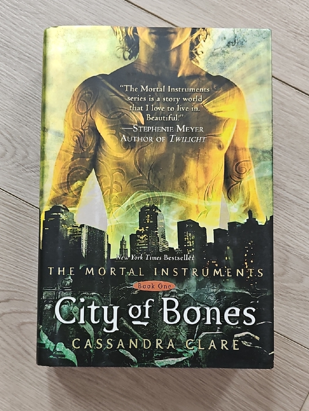 City‎ Of Bones Hardcover Novel By Cassandra Clare 11th Edition